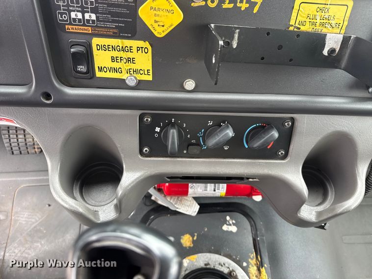 image for item EG9050 2006 Freightliner Business Class M2 Crew Cab crane truck