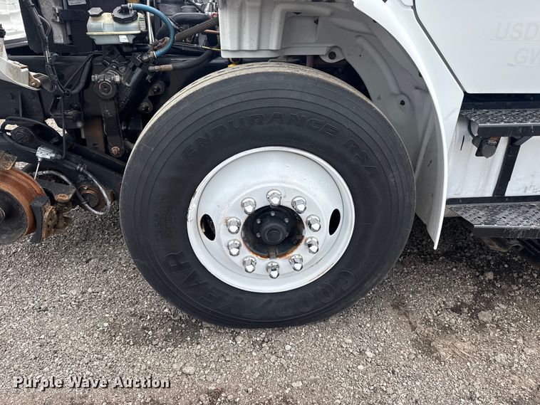 image for item EG9050 2006 Freightliner Business Class M2 Crew Cab crane truck