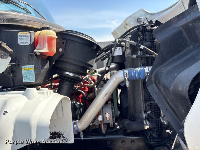 image for item EG9053 2013 Freightliner M2 Business Class utility / service truck