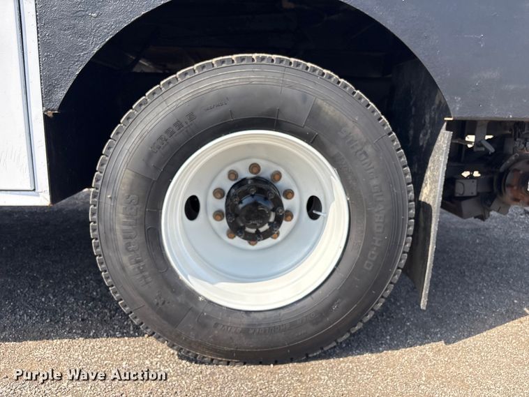 image for item EG9053 2013 Freightliner M2 Business Class utility / service truck