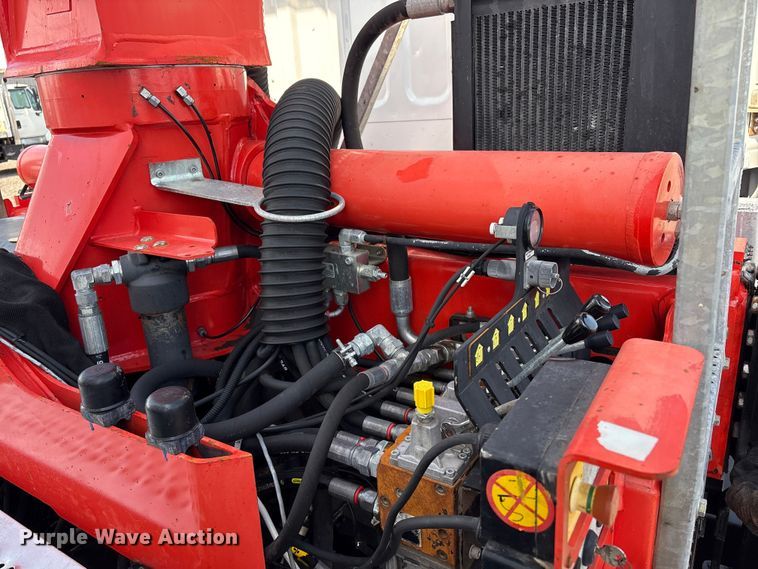image for item EG9054 2016 Freightliner 108SD grapple crane truck