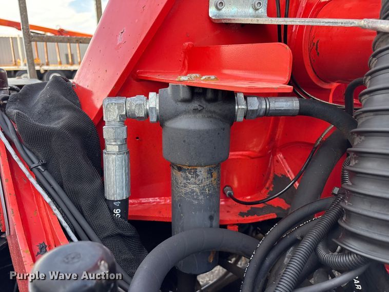 image for item EG9054 2016 Freightliner 108SD grapple crane truck