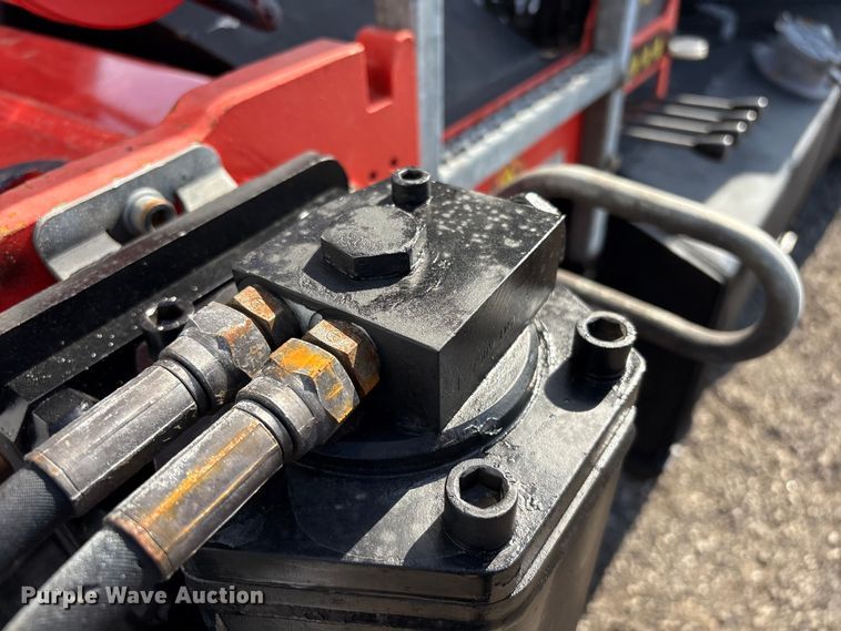 image for item EG9054 2016 Freightliner 108SD grapple crane truck