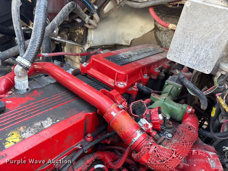 image for item EG9054 2016 Freightliner 108SD grapple crane truck