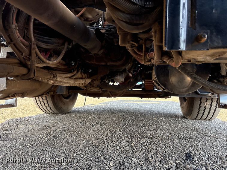 image for item EG9054 2016 Freightliner 108SD grapple crane truck