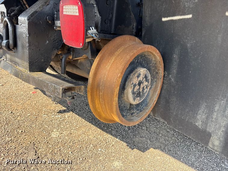 image for item EG9054 2016 Freightliner 108SD grapple crane truck