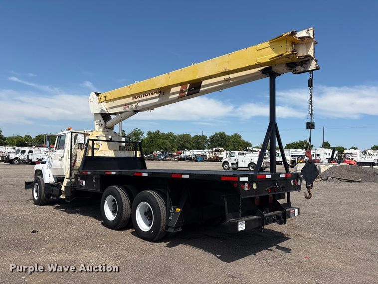 image for item EG9057 1986 Ford LNT8000 Crane truck