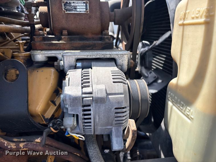 image for item EG9057 1986 Ford LNT8000 Crane truck