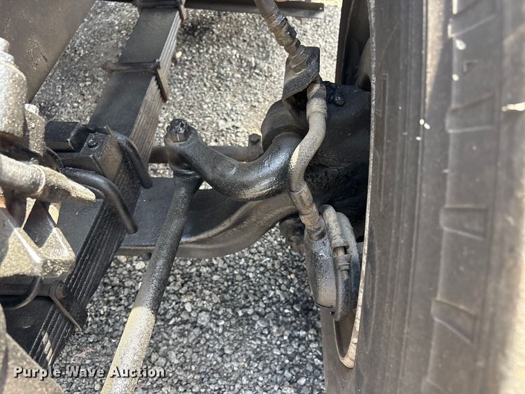 image for item EG9057 1986 Ford LNT8000 Crane truck