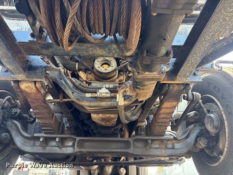 image for item EG9057 1986 Ford LNT8000 Crane truck