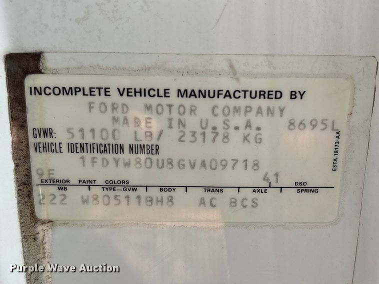 image for item EG9057 1986 Ford LNT8000 Crane truck