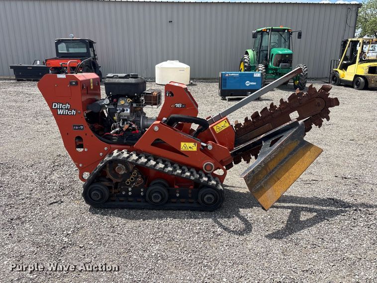 image for item EG9063 2020 Ditch Witch C16X trencher