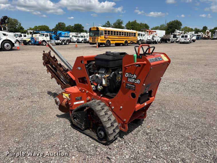image for item EG9063 2020 Ditch Witch C16X trencher
