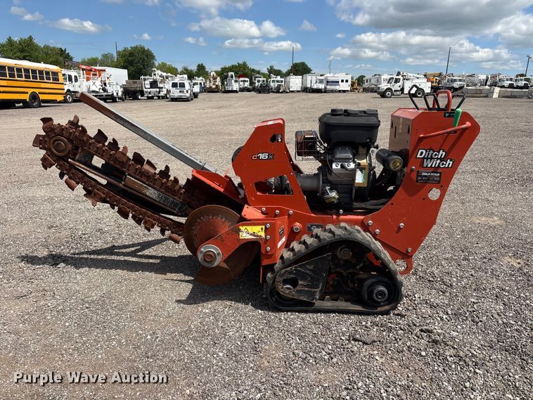 image for item EG9063 2020 Ditch Witch C16X trencher