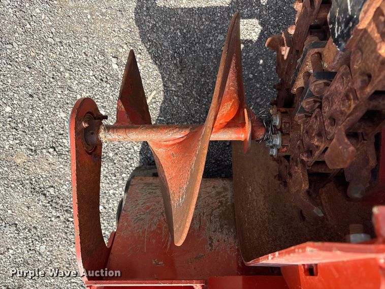 image for item EG9063 2020 Ditch Witch C16X trencher