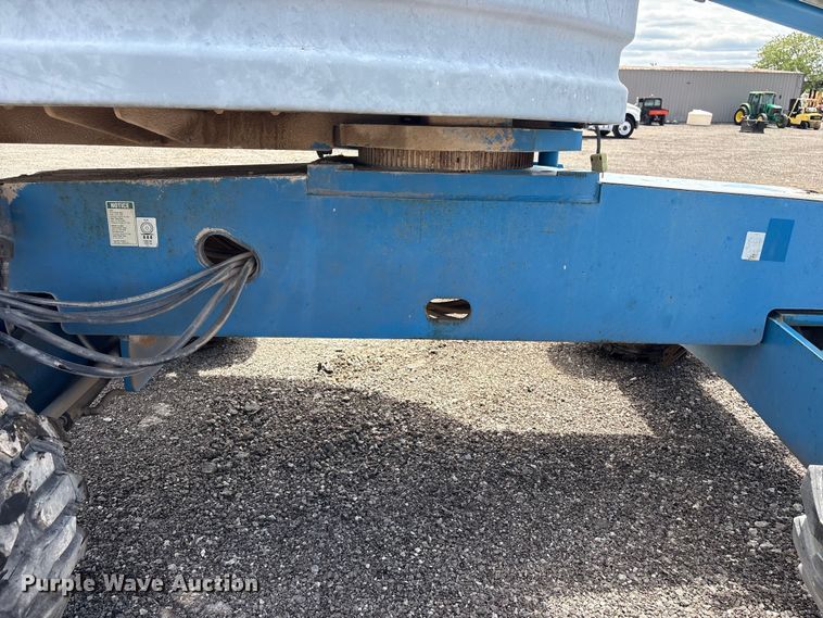 image for item EG9066 2006 Genie S-40 boom lift