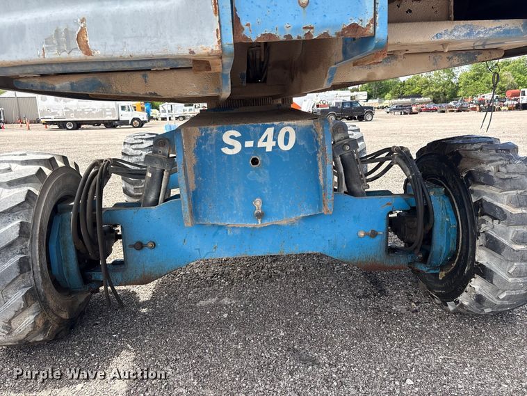 image for item EG9066 2006 Genie S-40 boom lift