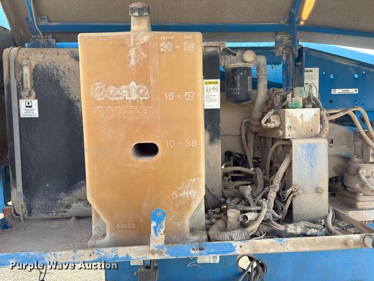 image for item EG9066 2006 Genie S-40 boom lift