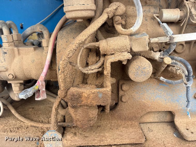 image for item EG9066 2006 Genie S-40 boom lift