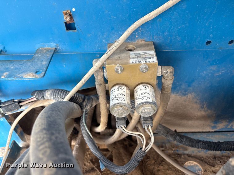 image for item EG9066 2006 Genie S-40 boom lift