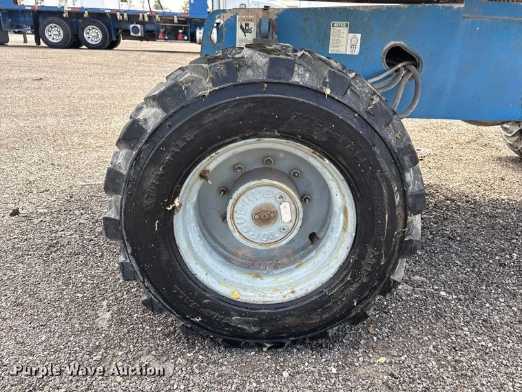 image for item EG9066 2006 Genie S-40 boom lift