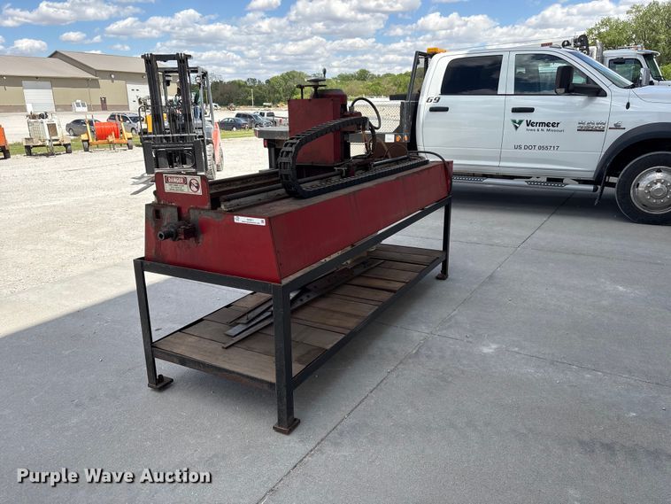 image for item EI5811 Simonds 64VB052V3X automated blade sharpener