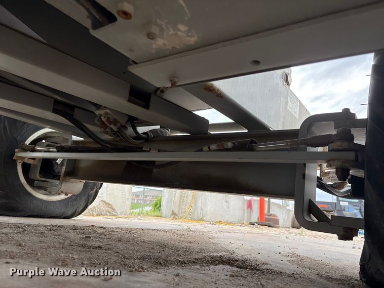 image for item EI5814 MEC 3391RT scissor lift