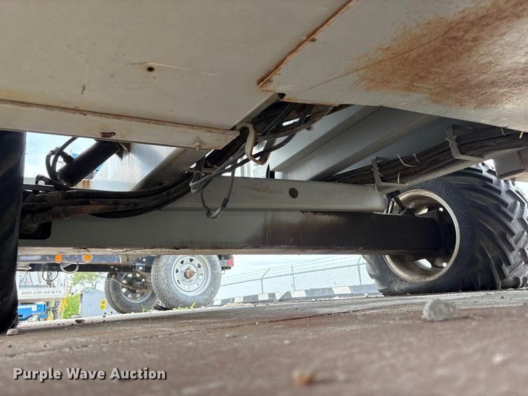 image for item EI5814 MEC 3391RT scissor lift