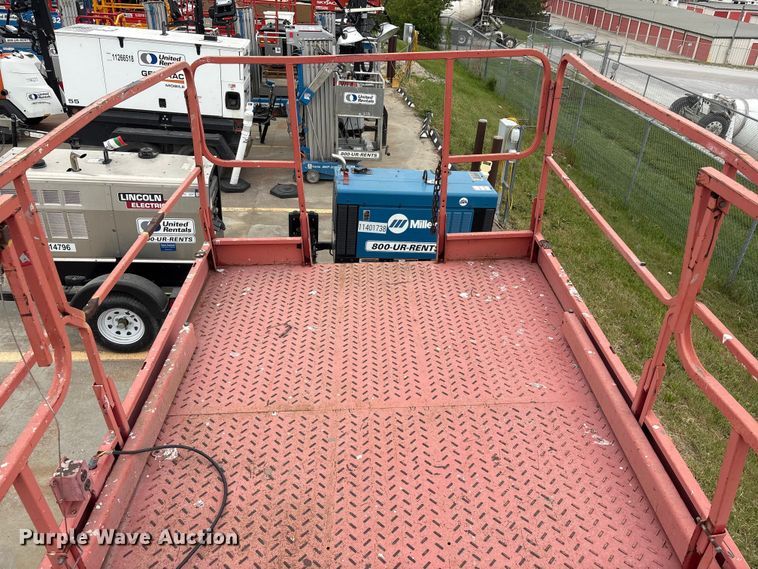 image for item EI5814 MEC 3391RT scissor lift