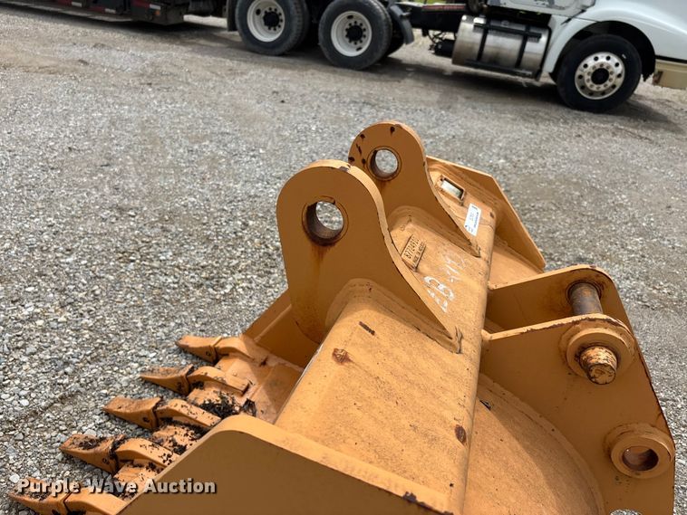 image for item EJ7813 Backhoe bucket