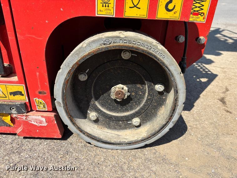 image for item EM8594 2021 Sinoboom 1932ME scissor lift