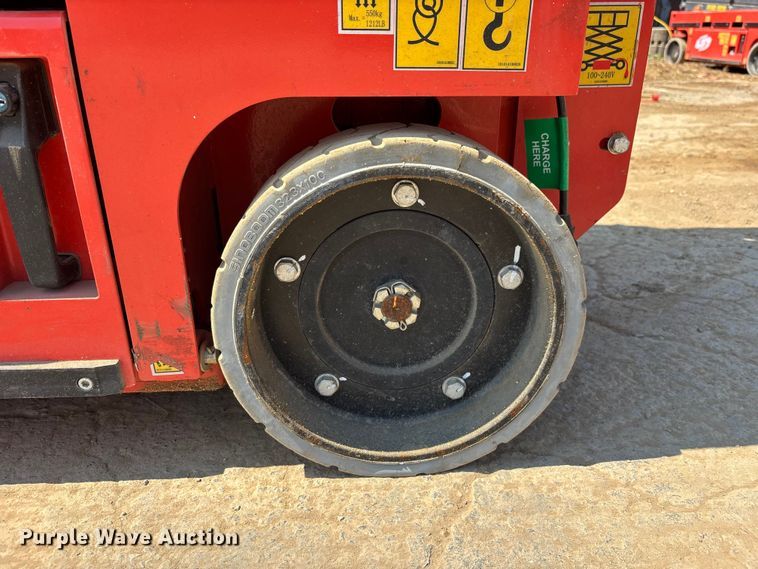 image for item EM8596 2022 Sinoboom 1932ME scissor lift