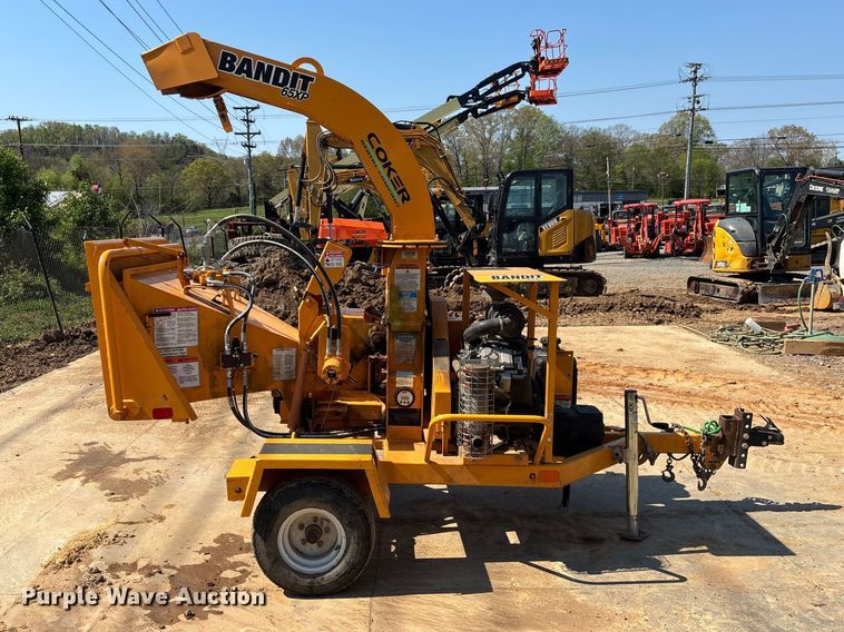 image for item EM8598 2023 Bandit 65XP wood chipper