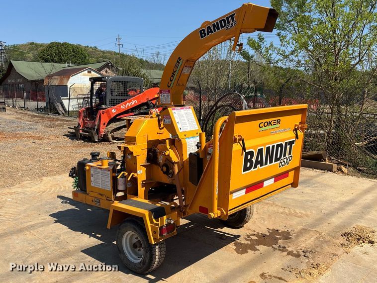 image for item EM8598 2023 Bandit 65XP wood chipper
