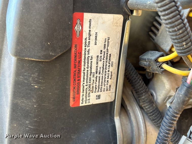 image for item EM8598 2023 Bandit 65XP wood chipper