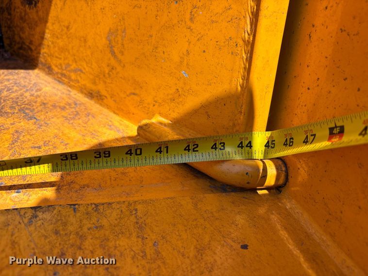 image for item EM8598 2023 Bandit 65XP wood chipper