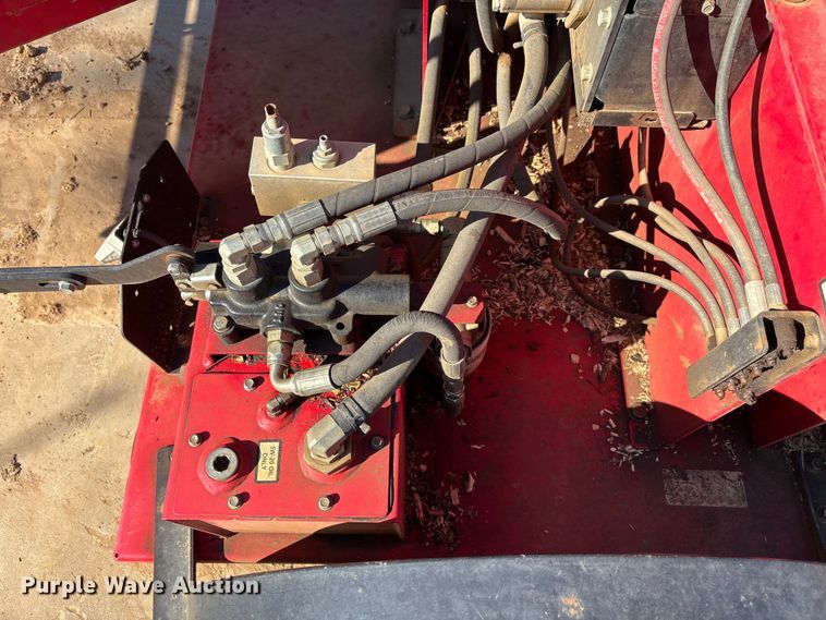 image for item EM8599 2020 Barreto 3107C wood chipper