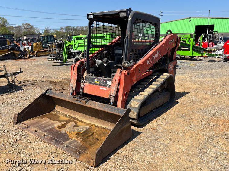 image for item EM8600 2019 Kubota SVL65-2 skid steer loader