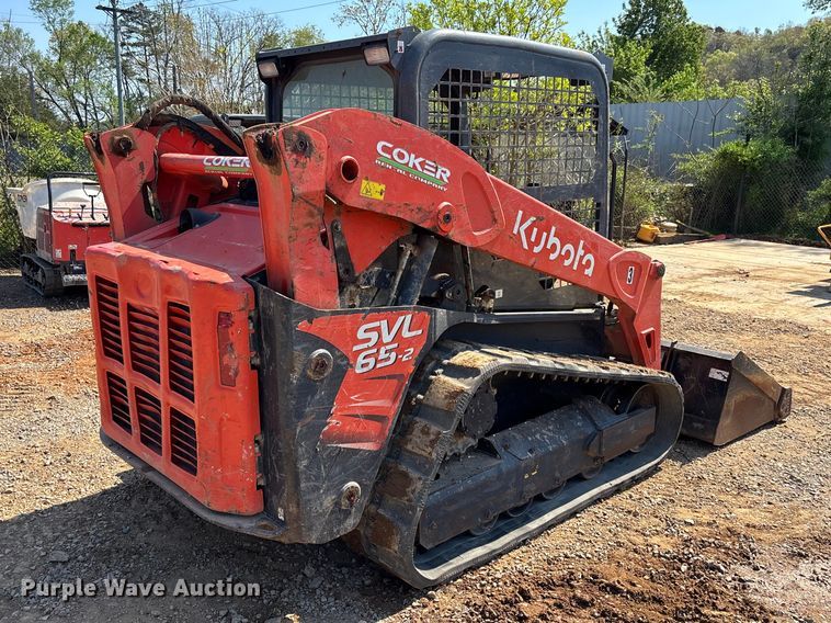 image for item EM8600 2019 Kubota SVL65-2 skid steer loader