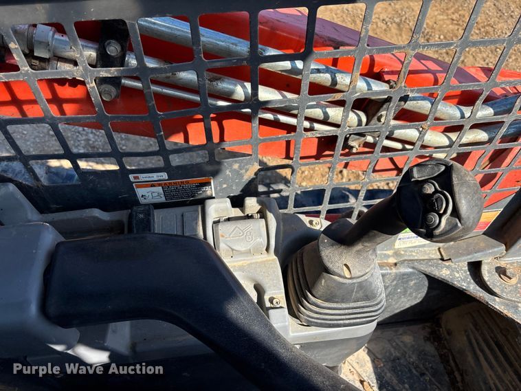 image for item EM8600 2019 Kubota SVL65-2 skid steer loader