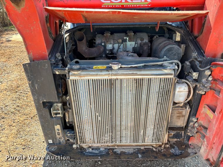 image for item EM8600 2019 Kubota SVL65-2 skid steer loader