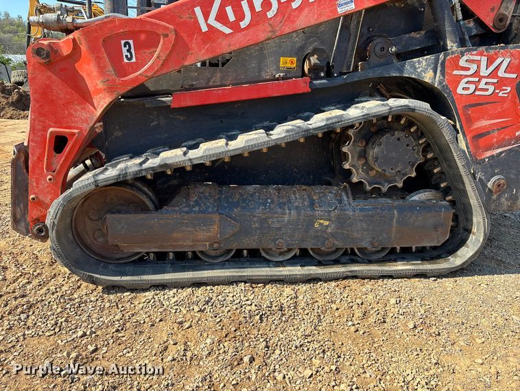 image for item EM8600 2019 Kubota SVL65-2 skid steer loader
