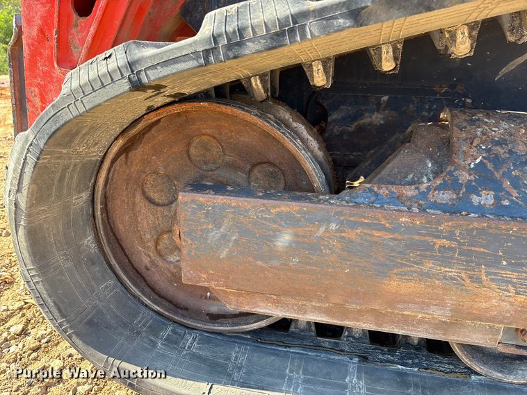 image for item EM8600 2019 Kubota SVL65-2 skid steer loader