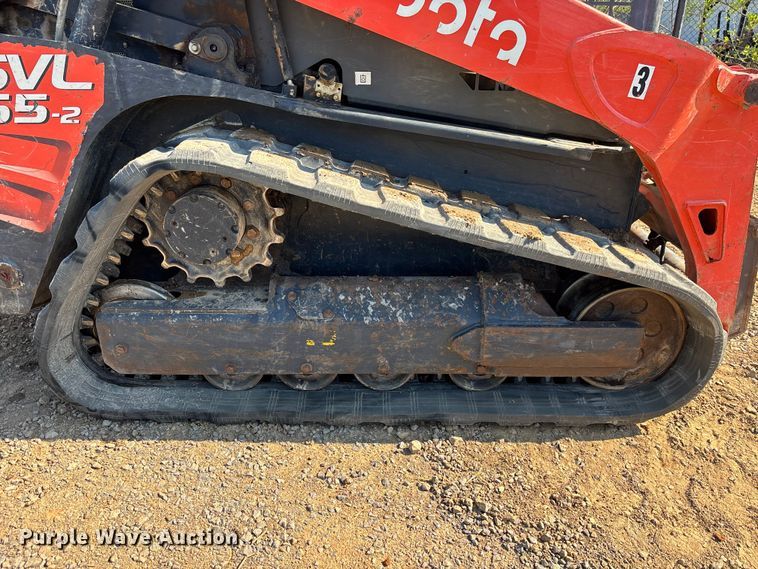 image for item EM8600 2019 Kubota SVL65-2 skid steer loader