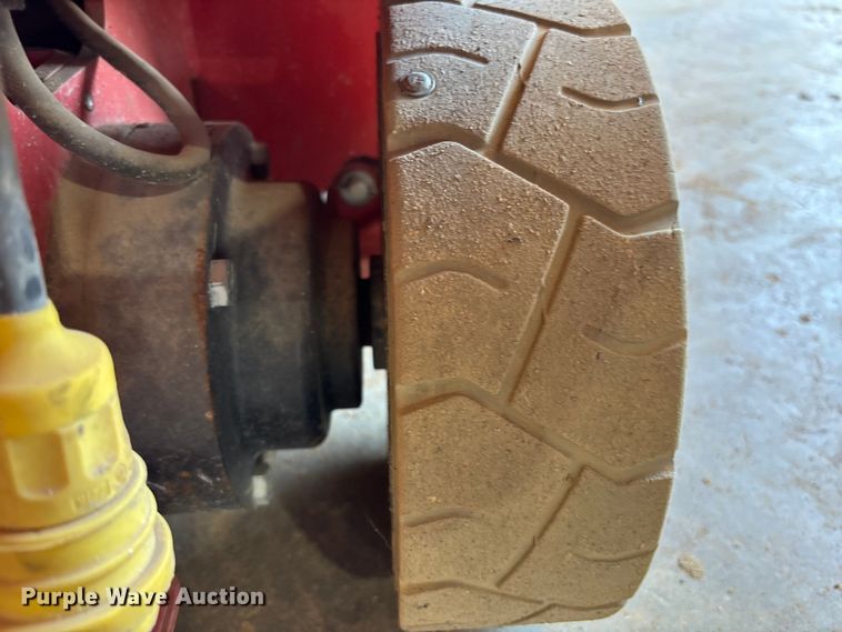 image for item EM8603 2023 Sinoboom 1932ME scissor lift