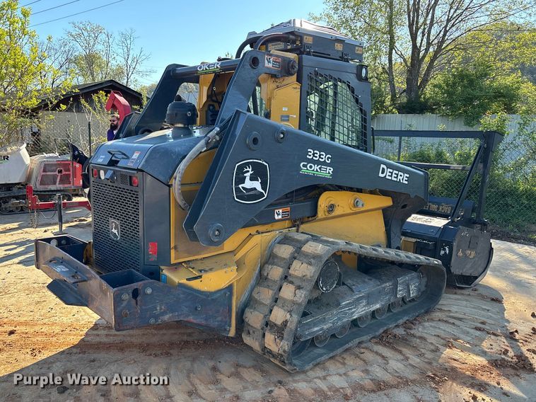 image for item EM8604 2022 John Deere 333G skid steer loader