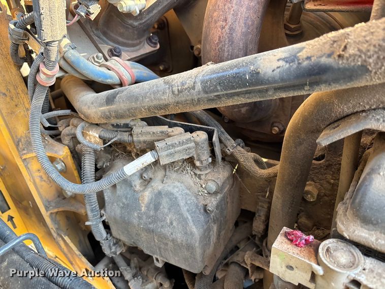 image for item EM8604 2022 John Deere 333G skid steer loader