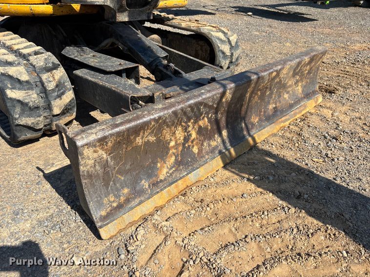 image for item EM8605 2021 John Deere 35G mini excavator