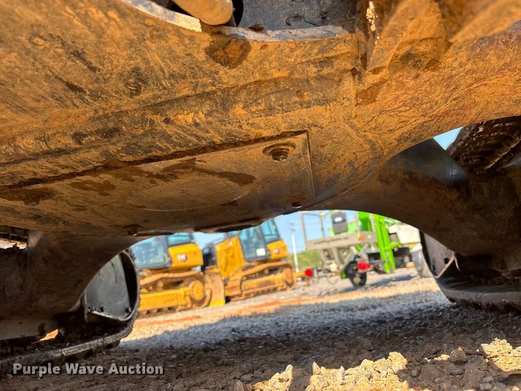 image for item EM8605 2021 John Deere 35G mini excavator