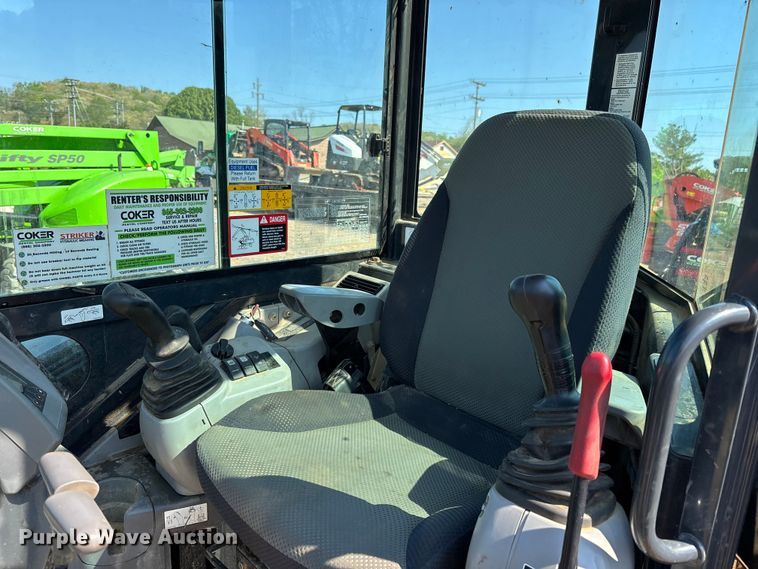 image for item EM8605 2021 John Deere 35G mini excavator